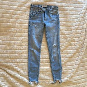 Zara Cropped Jeans